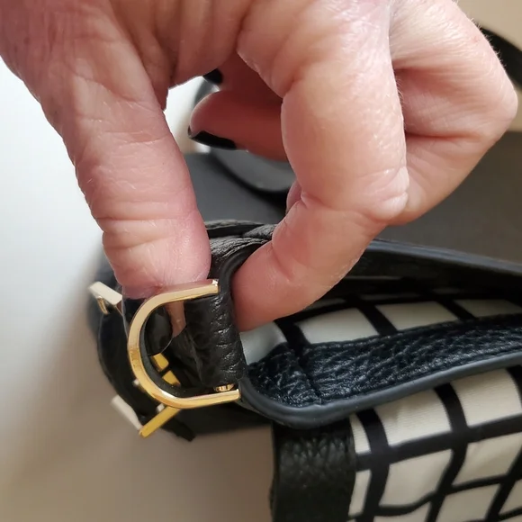 Kate Spade Holden bag! Really  nice condition. Black Leather Shoulder bag! - Picture 6 of 10